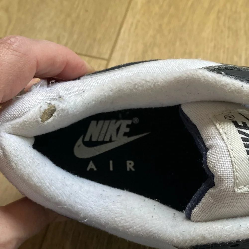 Moving Sale * Nike Air Max 90 White Grey Black Sneakers Size 7 Athletic Active